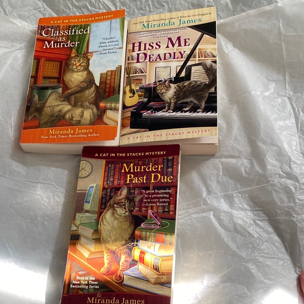 Miranda James Mystery Book Set